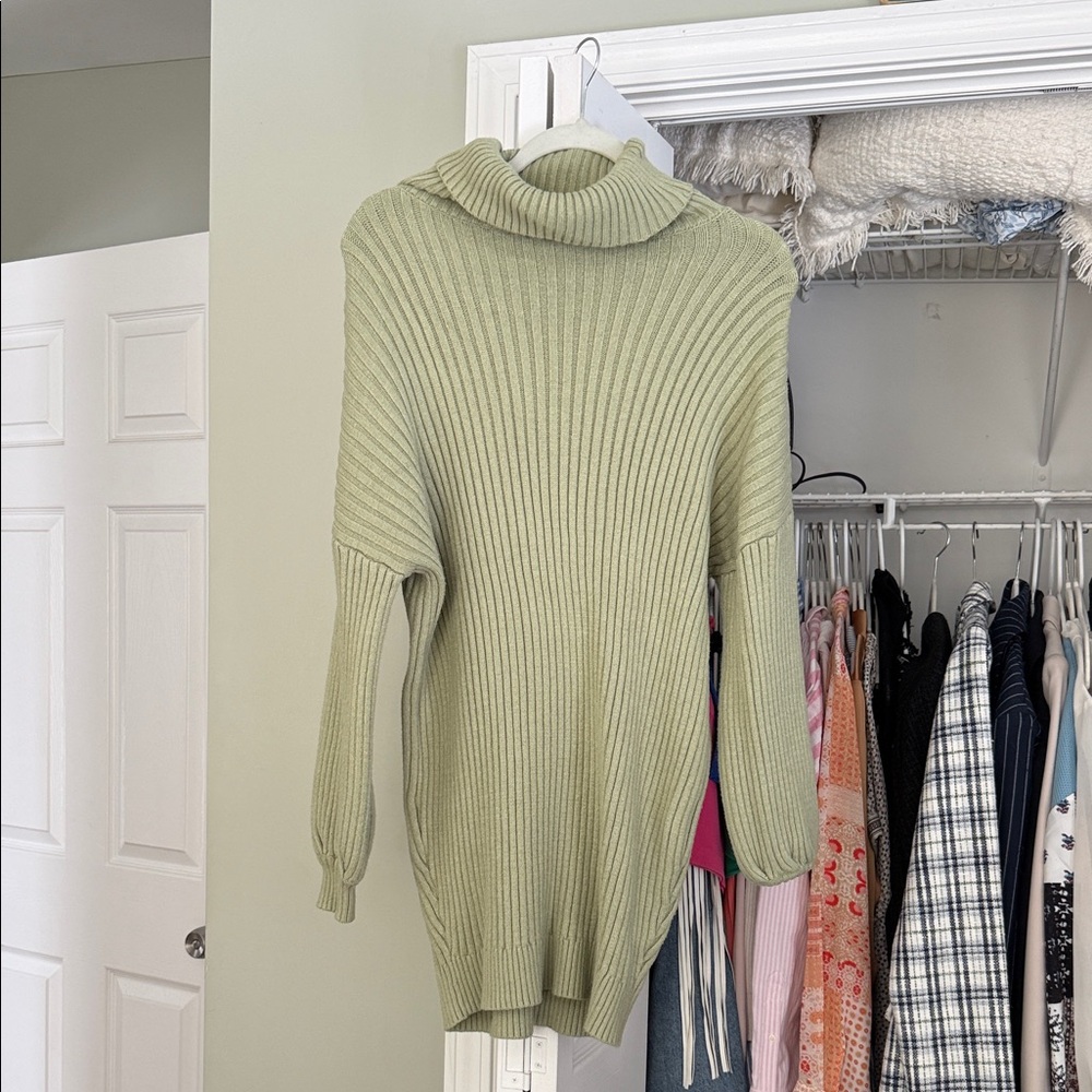 Olive Green Ribbed Turtleneck Sweater